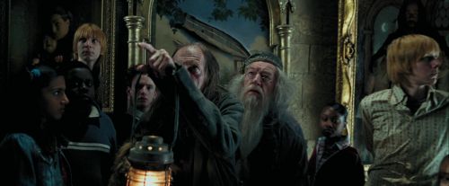 Click to view full size image
==============
PdA-Potterish_3113.jpg PdA-Potterish_3113.jpg