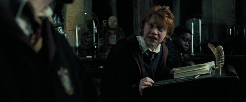 Click to view full size image
==============
PdA-Potterish_3339.jpg PdA-Potterish_3339.jpg