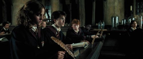 Click to view full size image
==============
PdA-Potterish_3383.jpg PdA-Potterish_3383.jpg