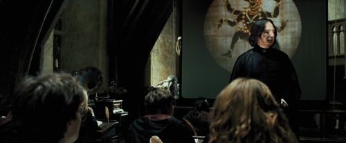 Click to view full size image
==============
PdA-Potterish_3386.jpg PdA-Potterish_3386.jpg