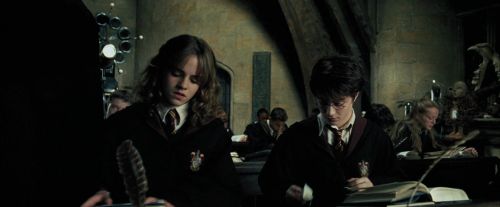 Click to view full size image
==============
PdA-Potterish_3416.jpg PdA-Potterish_3416.jpg