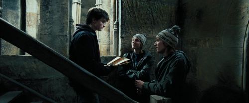 Click to view full size image
==============
PdA-Potterish_3849.jpg PdA-Potterish_3849.jpg