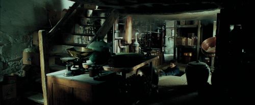 Click to view full size image
==============
PdA-Potterish_3887.jpg PdA-Potterish_3887.jpg