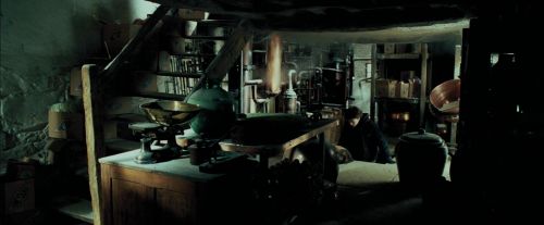 Click to view full size image
==============
PdA-Potterish_3888.jpg PdA-Potterish_3888.jpg