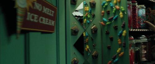 Click to view full size image
==============
PdA-Potterish_3902.jpg PdA-Potterish_3902.jpg