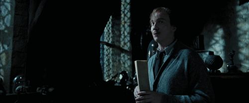 Click to view full size image
==============
PdA-Potterish_5019.jpg PdA-Potterish_5019.jpg