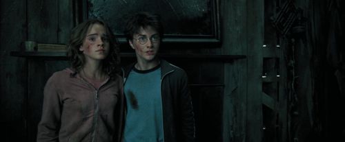 Click to view full size image
==============
PdA-Potterish_5875.jpg PdA-Potterish_5875.jpg