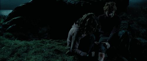 Click to view full size image
==============
PdA-Potterish_6217.jpg PdA-Potterish_6217.jpg