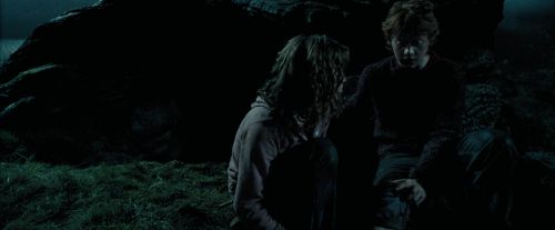 Click to view full size image
==============
PdA-Potterish_6222.jpg PdA-Potterish_6222.jpg
