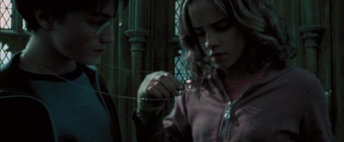 Click to view full size image
==============
PdA-Potterish_6854.jpg PdA-Potterish_6854.jpg