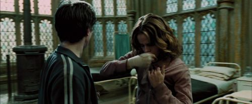 Click to view full size image
==============
PdA-Potterish_6871.jpg PdA-Potterish_6871.jpg