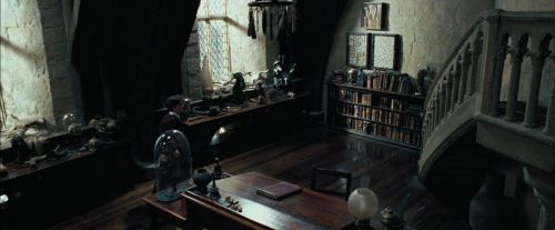 Click to view full size image
==============
PdA-Potterish_8019.jpg PdA-Potterish_8019.jpg