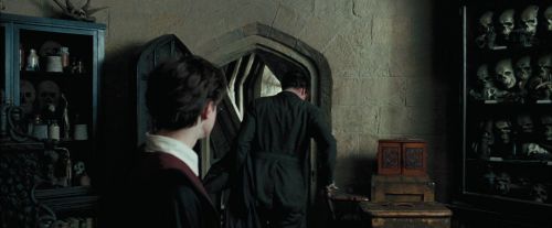 Click to view full size image
==============
PdA-Potterish_8154.jpg PdA-Potterish_8154.jpg