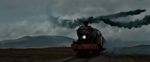Click to view full size image
==============
Potterish-RdMTVSpot2-88.jpg Potterish-RdMTVSpot2-88.jpg