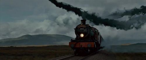 Click to view full size image
==============
Potterish-RdMTVSpot2-90.jpg Potterish-RdMTVSpot2-90.jpg