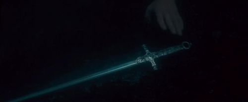 Click to view full size image
==============
Potterish-RdMTVSpot3-166.jpg Potterish-RdMTVSpot3-166.jpg