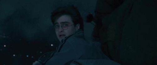 Click to view full size image
==============
Potterish-RdMTVSpot3-46.jpg Potterish-RdMTVSpot3-46.jpg
