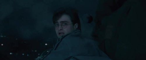 Click to view full size image
==============
Potterish-RdMTVSpot3-47.jpg Potterish-RdMTVSpot3-47.jpg