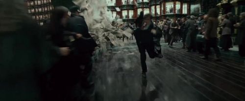 Click to view full size image
==============
Potterish-RdMTVSpot4-46.jpg Potterish-RdMTVSpot4-46.jpg
