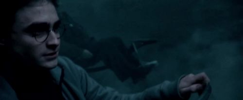 Click to view full size image
==============
Potterish-RdMTVSpot4-60.jpg Potterish-RdMTVSpot4-60.jpg