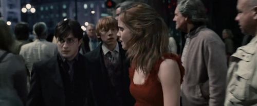 Click to view full size image
==============
Potterish-RdMTVSpot4-96.jpg Potterish-RdMTVSpot4-96.jpg