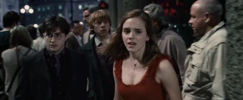 Click to view full size image
==============
Potterish-RdMTVSpot4-98.jpg Potterish-RdMTVSpot4-98.jpg