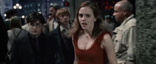 Click to view full size image
==============
Potterish-RdMTVSpot4-99.jpg Potterish-RdMTVSpot4-99.jpg