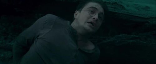 Click to view full size image
==============
Potterish-RdMTVSpot5-109.jpg Potterish-RdMTVSpot5-109.jpg