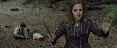 Click to view full size image
==============
Potterish-RdMTVSpot5-62.jpg Potterish-RdMTVSpot5-62.jpg