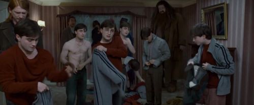 Click to view full size image
==============
Potterish-RdMTVSpot6-32.jpg Potterish-RdMTVSpot6-32.jpg