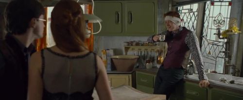 Click to view full size image
==============
Potterish-RdMTVSpot7-120.jpg Potterish-RdMTVSpot7-120.jpg