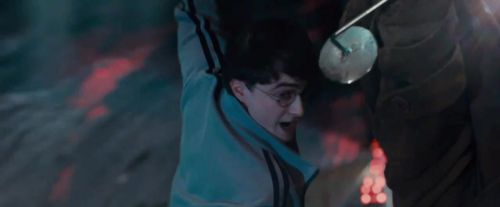 Click to view full size image
==============
Potterish-RdMTVSpot7-26.jpg Potterish-RdMTVSpot7-26.jpg