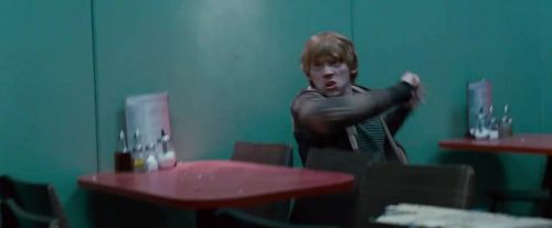 Click to view full size image
==============
Potterish-RdMTVSpot7-39.jpg Potterish-RdMTVSpot7-39.jpg