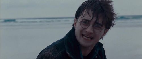 Click to view full size image
==============
Potterish-RdMTVSpot9-129.jpg Potterish-RdMTVSpot9-129.jpg