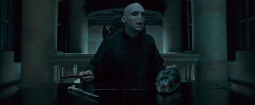 Click to view full size image
==============
Potterish-RdMTVSpot9-138.jpg Potterish-RdMTVSpot9-138.jpg
