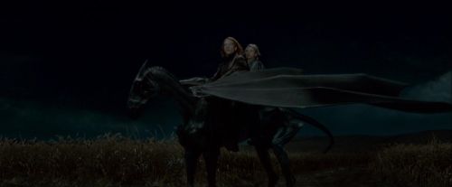 Click to view full size image
==============
Potterish-RdMTrailerParte1-1435.jpg Potterish-RdMTrailerParte1-1435.jpg
