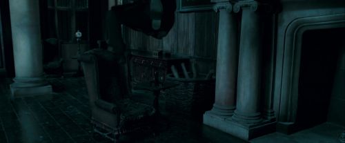 Click to view full size image
==============
Potterish-RdMTrailerParte1-1620.jpg Potterish-RdMTrailerParte1-1620.jpg