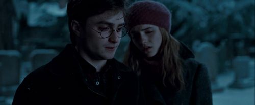 Click to view full size image
==============
Potterish-RdMTrailerParte1-283.jpg Potterish-RdMTrailerParte1-283.jpg