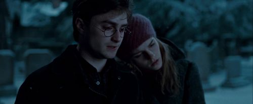 Click to view full size image
==============
Potterish-RdMTrailerParte1-292.jpg Potterish-RdMTrailerParte1-292.jpg