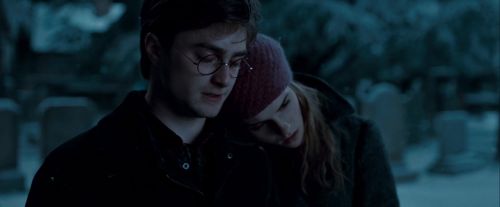 Click to view full size image
==============
Potterish-RdMTrailerParte1-299.jpg Potterish-RdMTrailerParte1-299.jpg