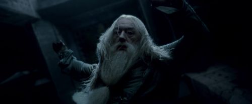 Click to view full size image
==============
Potterish-RdMTrailerParte1-364.jpg Potterish-RdMTrailerParte1-364.jpg