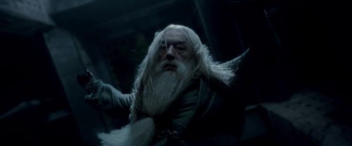 Click to view full size image
==============
Potterish-RdMTrailerParte1-371.jpg Potterish-RdMTrailerParte1-371.jpg