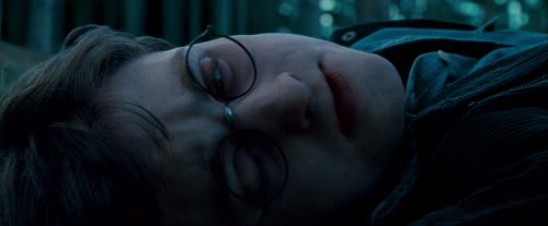 Click to view full size image
==============
Potterish-RdMTrailerParte1-464.jpg Potterish-RdMTrailerParte1-464.jpg