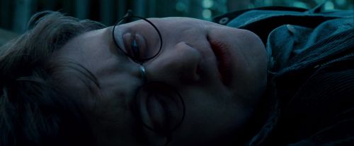 Click to view full size image
==============
Potterish-RdMTrailerParte1-472.jpg Potterish-RdMTrailerParte1-472.jpg
