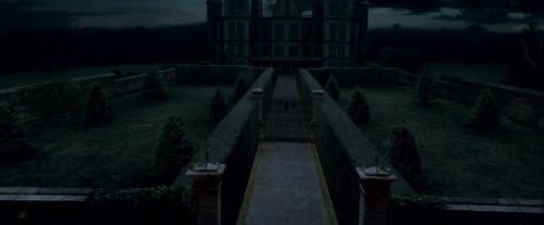 Click to view full size image
==============
Potterish-RdMTrailerParte1-513.jpg Potterish-RdMTrailerParte1-513.jpg