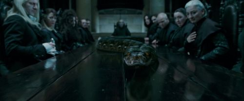 Click to view full size image
==============
Potterish-RdMTrailerParte1-734.jpg Potterish-RdMTrailerParte1-734.jpg