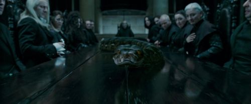 Click to view full size image
==============
Potterish-RdMTrailerParte1-739.jpg Potterish-RdMTrailerParte1-739.jpg