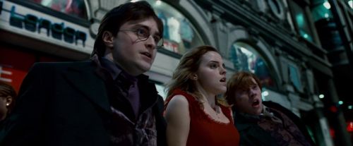 Click to view full size image
==============
Potterish-RdMTrailerParte1-795.jpg Potterish-RdMTrailerParte1-795.jpg