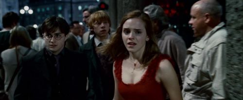 Click to view full size image
==============
Potterish-RdMTrailerParte1-811~0.jpg Potterish-RdMTrailerParte1-811~0.jpg