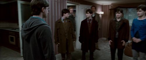 Click to view full size image
==============
Potterish-RdMTrailerParte1-866.jpg Potterish-RdMTrailerParte1-866.jpg